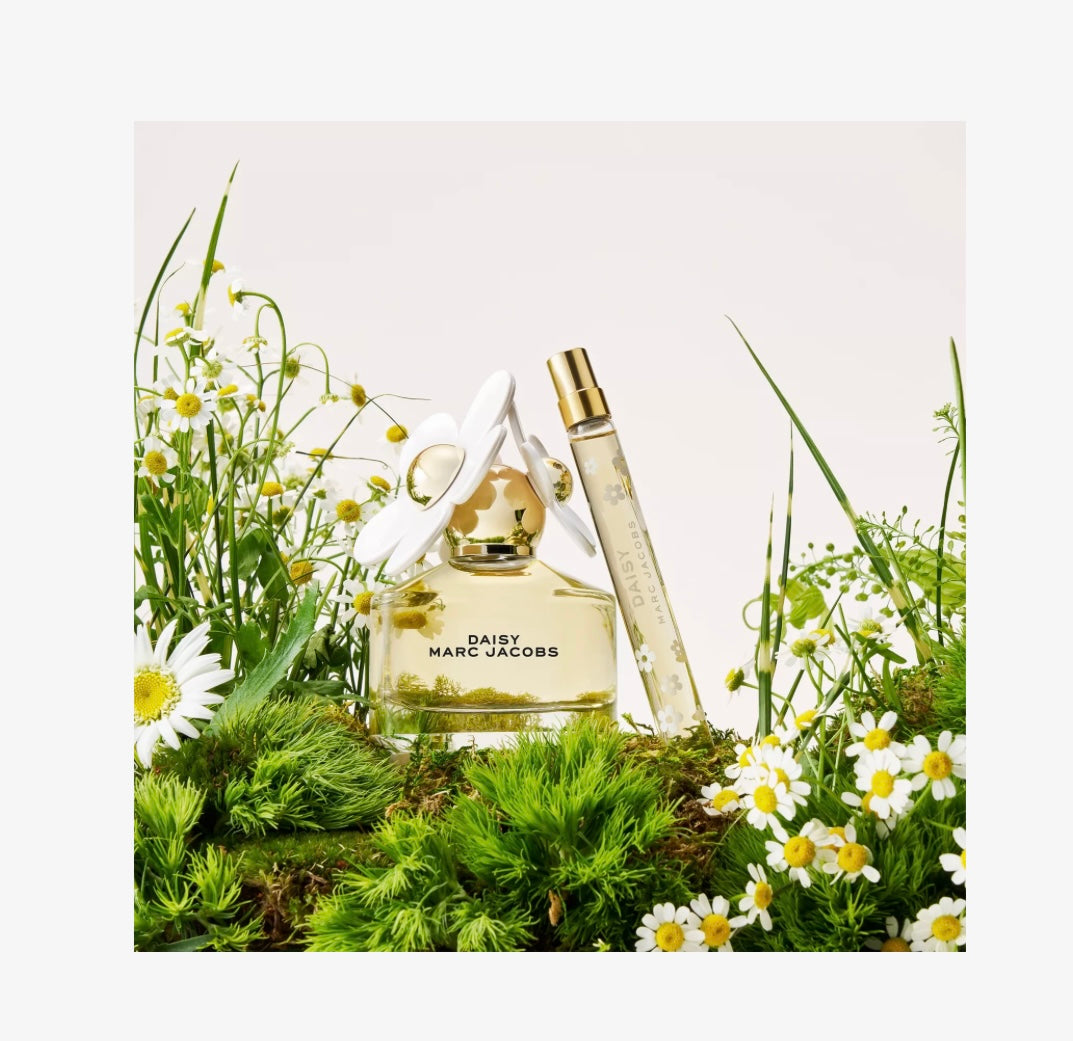 Marc Jacobs Daisy